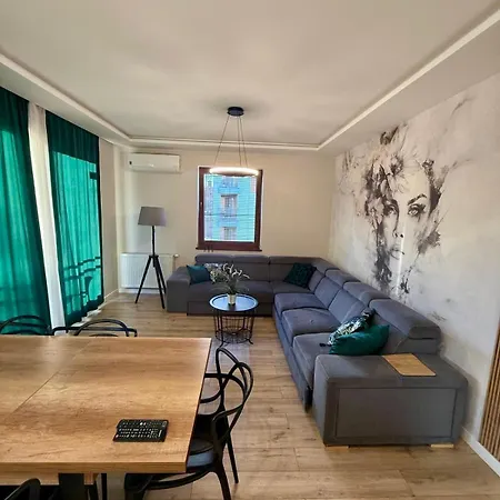 Perfect Oldtown Riverview Balcony Apartment Gdansk