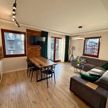 Perfect Oldtown Riverview Balcony Danzig