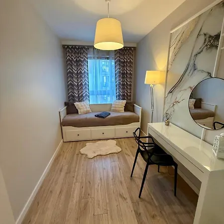 Perfect Oldtown Riverview Balcony Apartment *