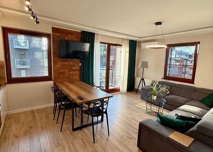 Perfect Oldtown Riverview Balcony غدانسك