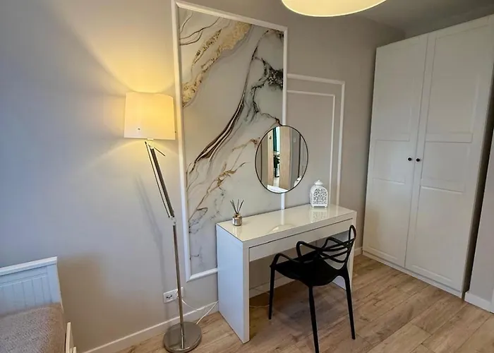 Perfect Oldtown Riverview Balcony